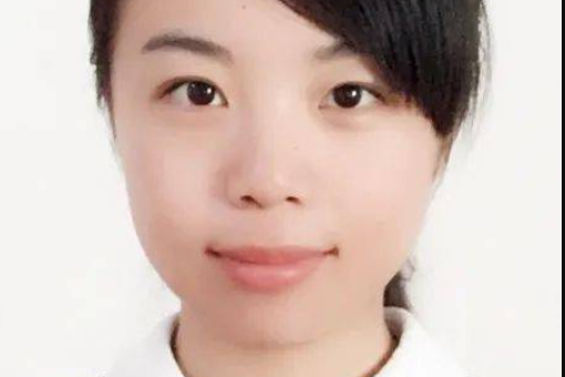 李曉燕(鄱陽縣謝家灘鎮中心學校教師) 李曉燕(鄱陽縣謝家灘鎮中心學校教師)