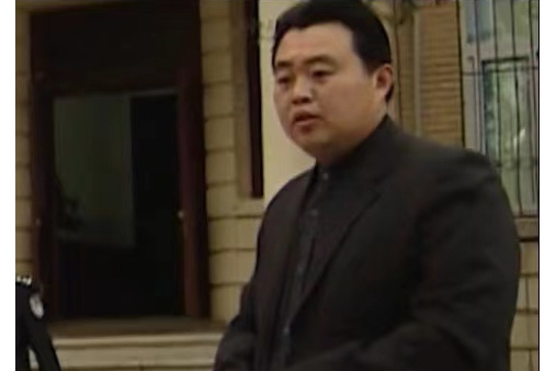 肖平(家庭倫理劇《心火》中的角色) 肖平(家庭倫理劇《心火》中的角色)