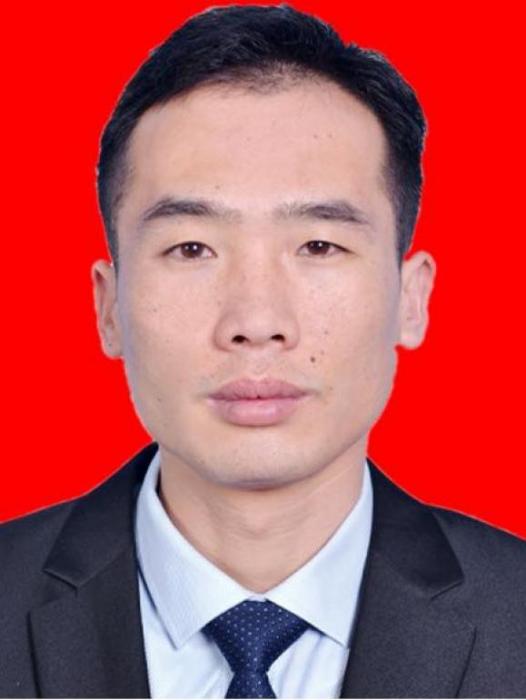 傅慶(江西省吉安市永豐縣人大常委會辦公室主任) 傅慶(江西省吉安市永豐縣人大常委會辦公室主任)