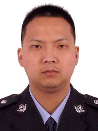 高明傑(河南省新鄭市公安局副局長) 高明傑(河南省新鄭市公安局副局長)