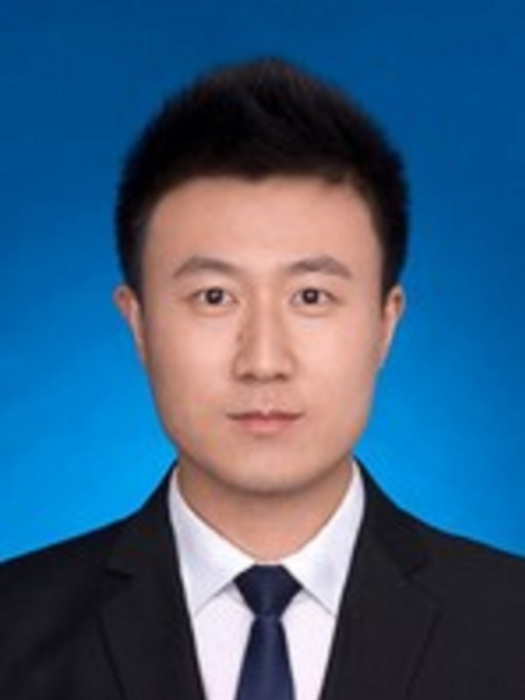 解偉(上海健康醫學院藥學院副院長) 解偉(上海健康醫學院藥學院副院長)
