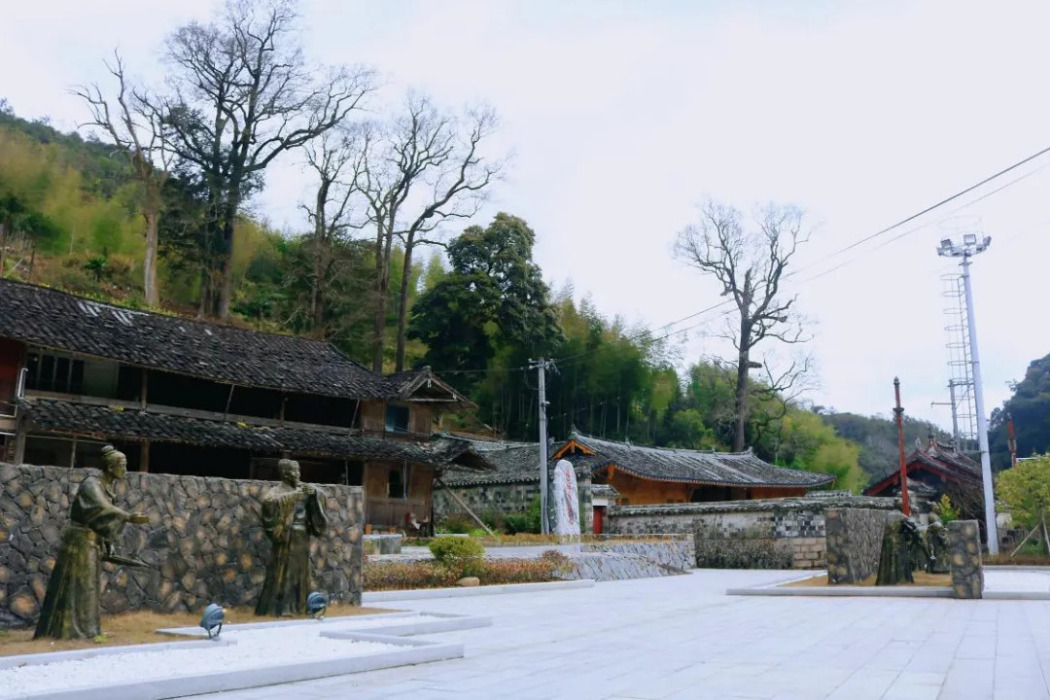 國嶺村 國嶺村