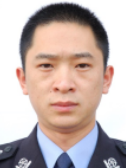 白海龍(四川省廣安市公安局廣安區分局副局長、一級警長) 白海龍(四川省廣安市公安局廣安區分局副局長、一級警長)