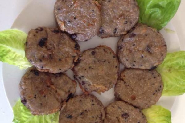 米肉團團 米肉團團