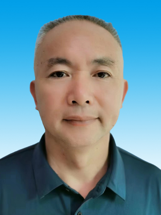 張國安(湖南省湘江新區政法工作部二級調研員) 張國安(湖南省湘江新區政法工作部二級調研員)