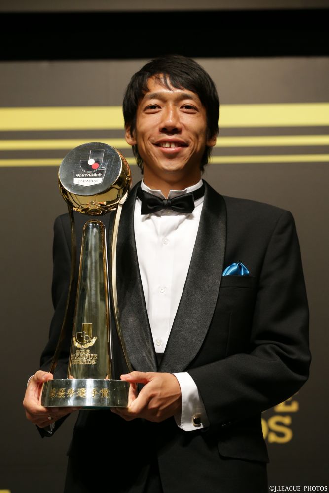 中村憲剛 2016賽季MVP獲得者