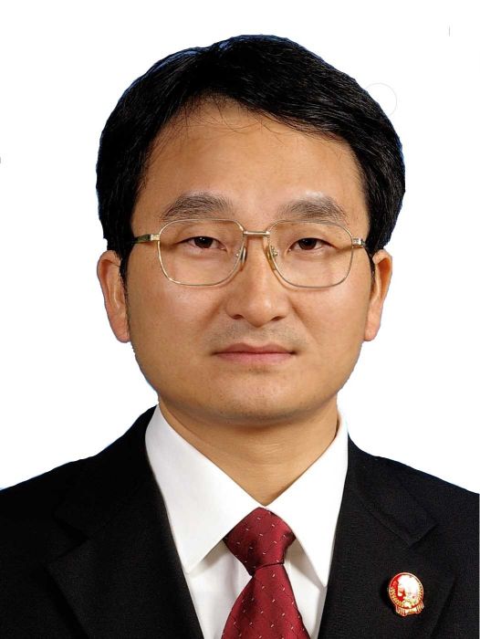 陳東(貴陽市中級人民法院副院長、貴陽智慧財產權法庭庭長) 陳東(貴陽市中級人民法院副院長、貴陽智慧財產權法庭庭長)