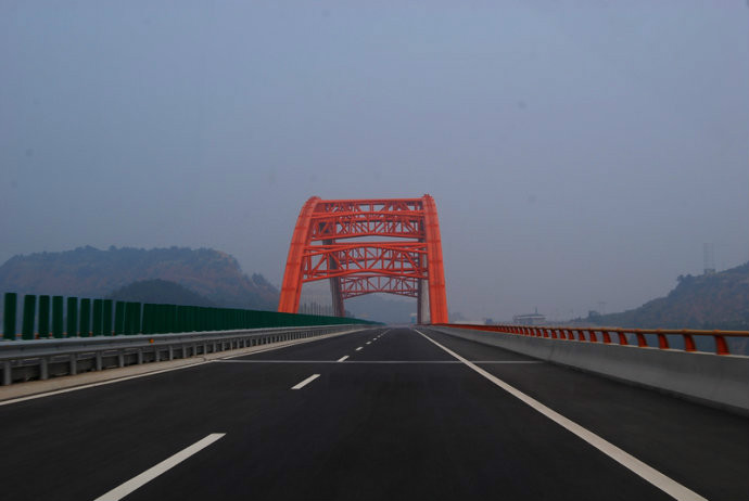晉侯高速公路