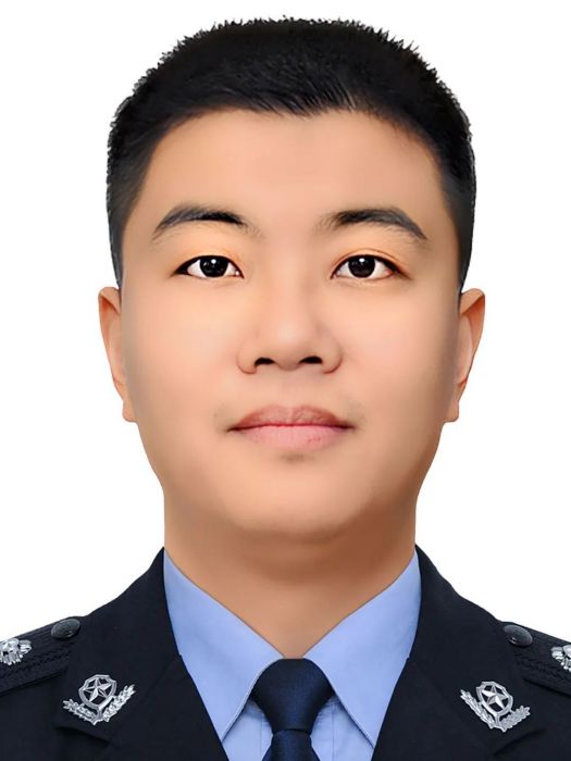 陳璐(河北省邢台市公安局特警支隊三級警長) 陳璐(河北省邢台市公安局特警支隊三級警長)