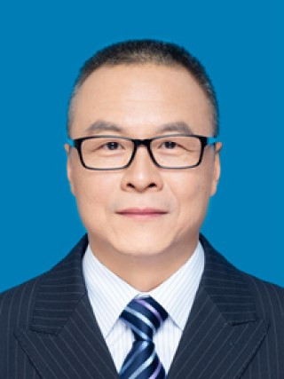 胡雪松(重慶大學電氣工程學院黨委副書記、紀委書記) 胡雪松(重慶大學電氣工程學院黨委副書記、紀委書記)