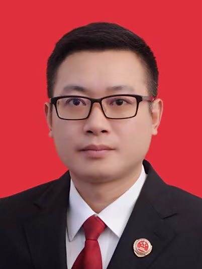 熊海清(重慶市開州區人民檢察院黨組成員、政治部主任) 熊海清(重慶市開州區人民檢察院黨組成員、政治部主任)