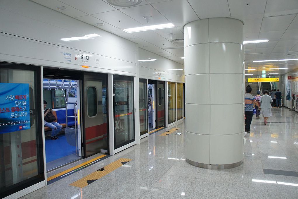 東川站(韓國京畿道龍仁市境內電鐵車站) 東川站(韓國京畿道龍仁市境內電鐵車站)