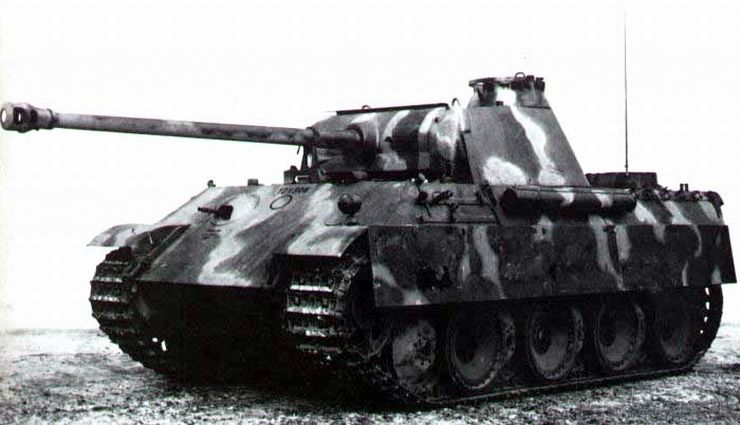 “豹”式中型坦克