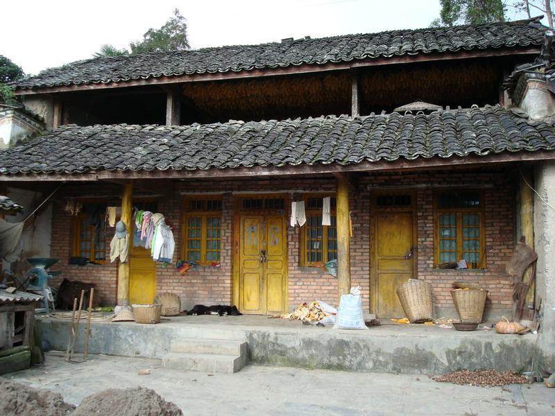業莊村(山東省兗州市王因鎮業莊村) 業莊村(山東省兗州市王因鎮業莊村)