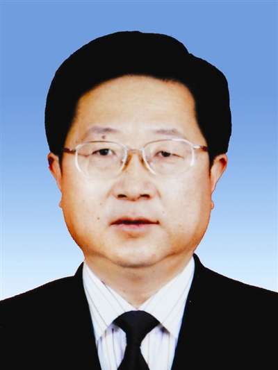 曾春雷(新疆維吾爾自治區昌吉回族自治州政協副主席) 曾春雷(新疆維吾爾自治區昌吉回族自治州政協副主席)