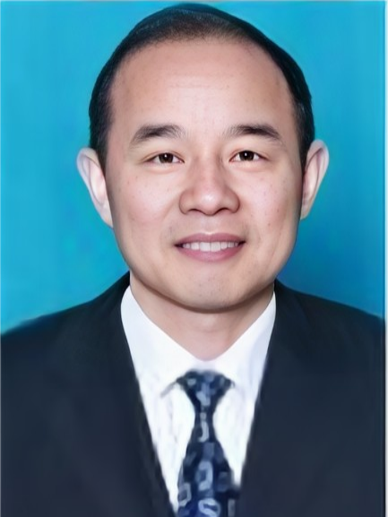 李中京(山東省威海市商務局原副局長) 李中京(山東省威海市商務局原副局長)