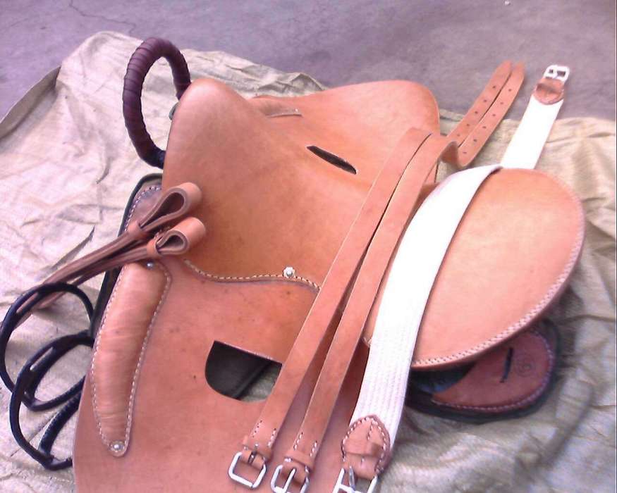 制馬鞍具 制馬鞍具