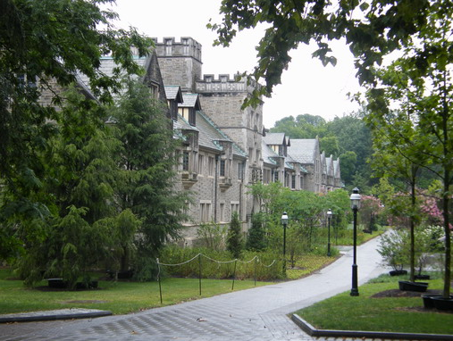 普林斯頓大學的走道