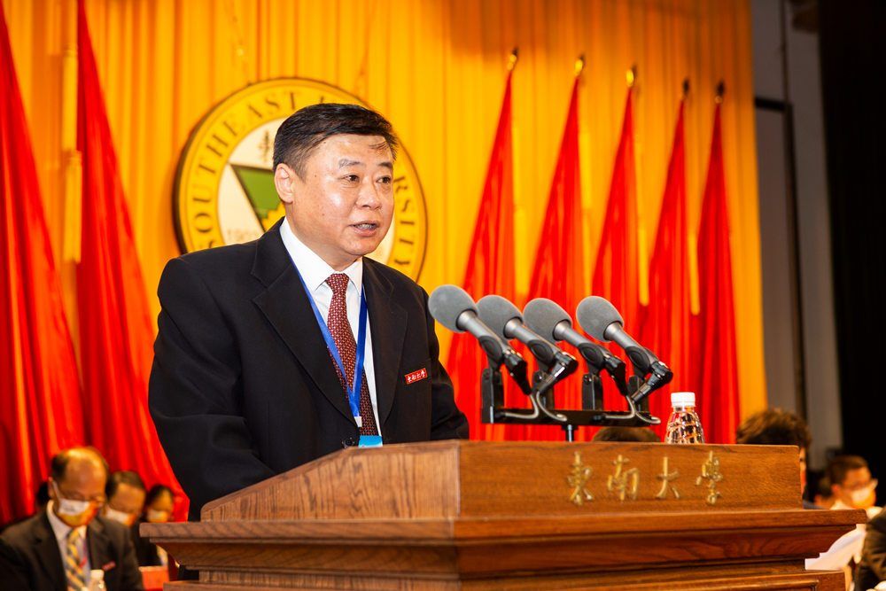 李鑫(東南大學黨委常委、工會主席) 李鑫(東南大學黨委常委、工會主席)