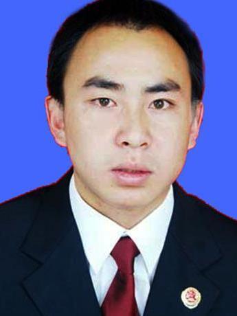 袁誠(四川省甘孜藏族自治州道孚縣紀委常委、監委委員) 袁誠(四川省甘孜藏族自治州道孚縣紀委常委、監委委員)