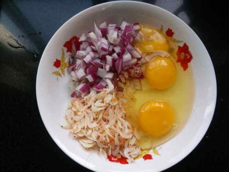 洋蔥蝦皮圈雞蛋