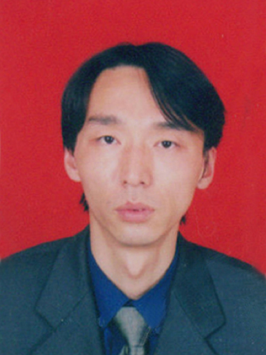 石濤(荊州市總工會黨組成員、副主席) 石濤(荊州市總工會黨組成員、副主席)