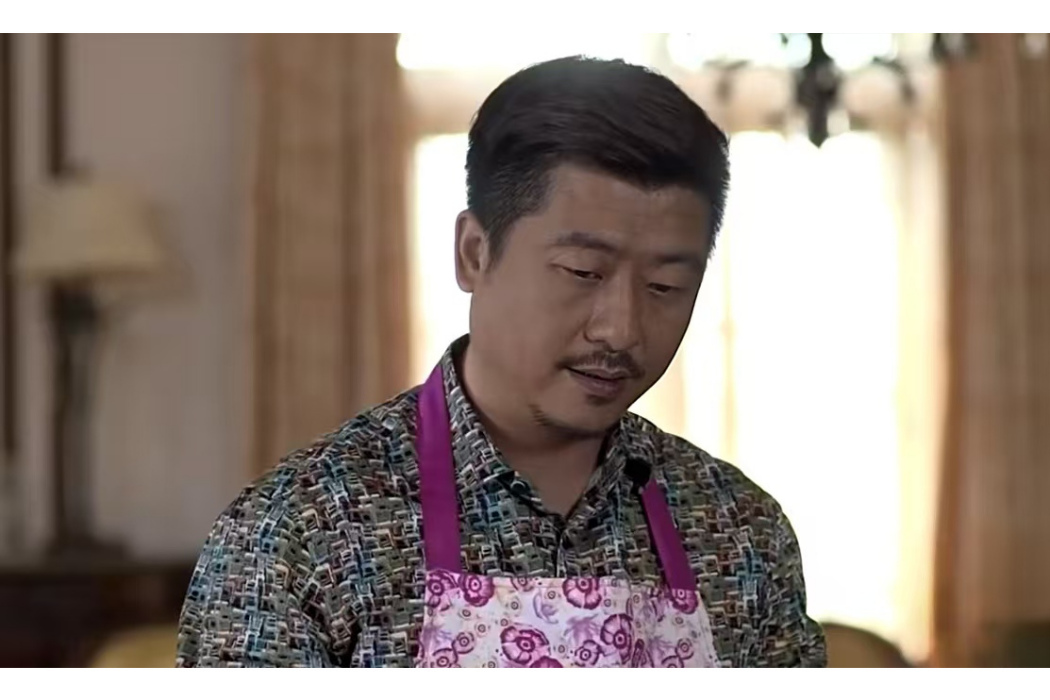 傅俊佰 傅俊佰