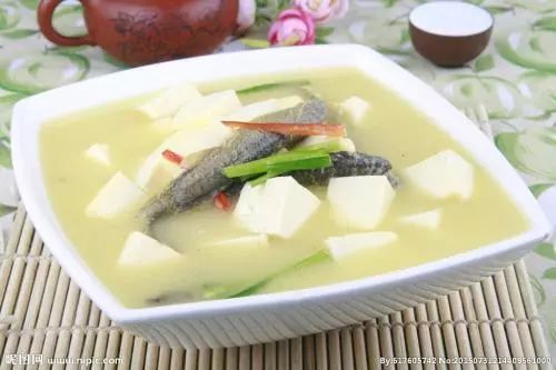 香菇豆腐燉泥鰍