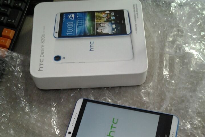 HTC Desire 820S HTC Desire 820S