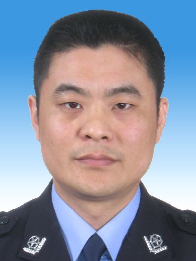 王勝(重慶市合川區公安局副局長) 王勝(重慶市合川區公安局副局長)