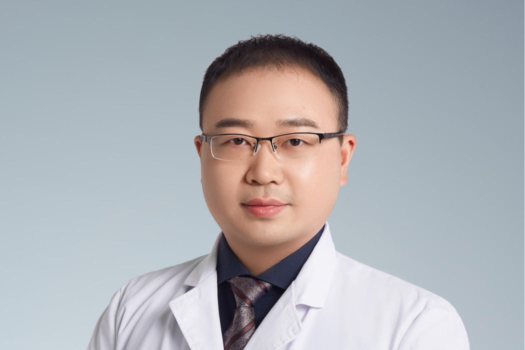 馮鑫(華中科技大學同濟醫學院附屬同濟醫院心臟大血管外科副主任醫師) 馮鑫(華中科技大學同濟醫學院附屬同濟醫院心臟大血管外科副主任醫師)
