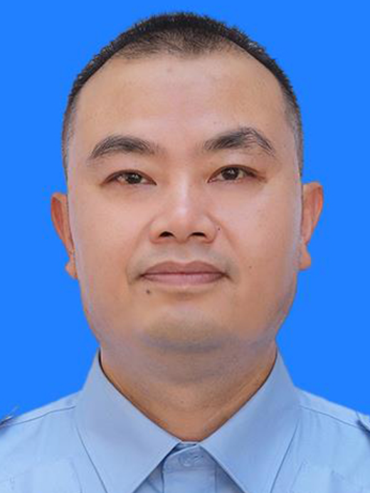李海波(湖南省邵陽市雙清區市場監督管理局黨組成員、副局長) 李海波(湖南省邵陽市雙清區市場監督管理局黨組成員、副局長)