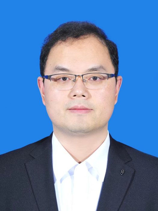 張彪(四川省內江經開區黨工委委員、管委會副主任（掛職）)