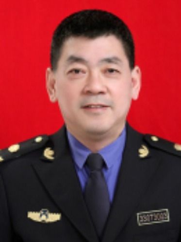 鄭瑞明(浙江省蘭谿市綜合行政執法局黨委委員、副局長) 鄭瑞明(浙江省蘭谿市綜合行政執法局黨委委員、副局長)
