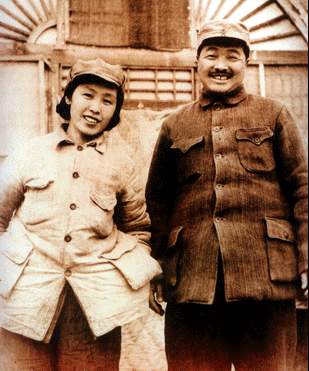 1947年9月，在興縣蔡家崖晉綏軍區司令部