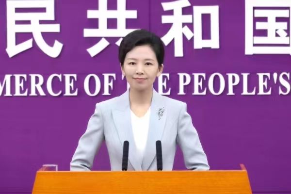 何詠前 何詠前