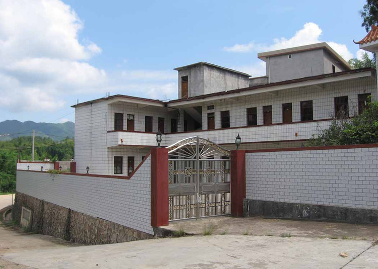 同仁學校舊址（由何子淵創辦於1888年）