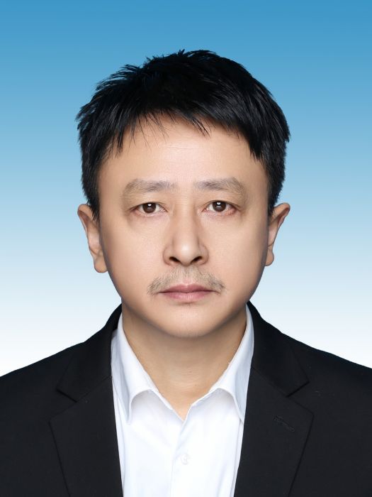任濤(重慶市萬州區經濟和信息化委員會黨委委員、副主任) 任濤(重慶市萬州區經濟和信息化委員會黨委委員、副主任)