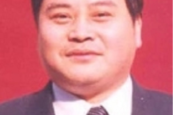 占元龍 占元龍