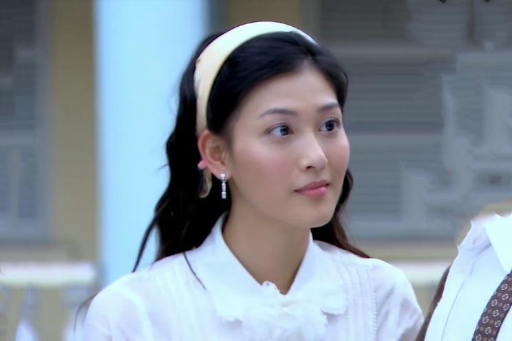 方怡(動作劇《詠春》中的女性角色) 方怡(動作劇《詠春》中的女性角色)