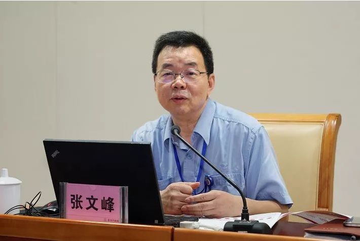 張文峰(東方電氣集團東方汽輪機有限公司總經理) 張文峰(東方電氣集團東方汽輪機有限公司總經理)