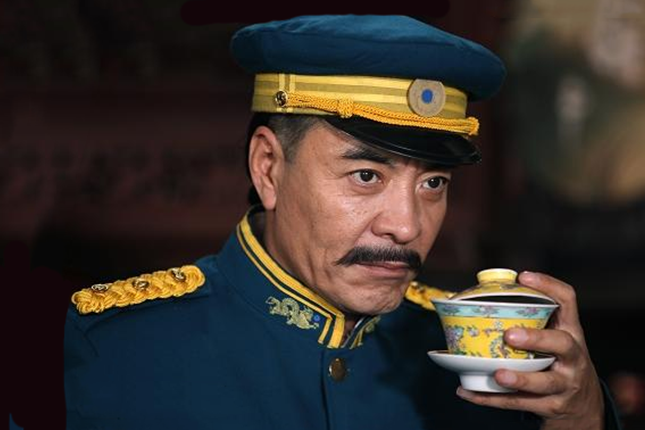 曹鵬(傳奇劇《孟來財傳奇》中的角色) 曹鵬(傳奇劇《孟來財傳奇》中的角色)