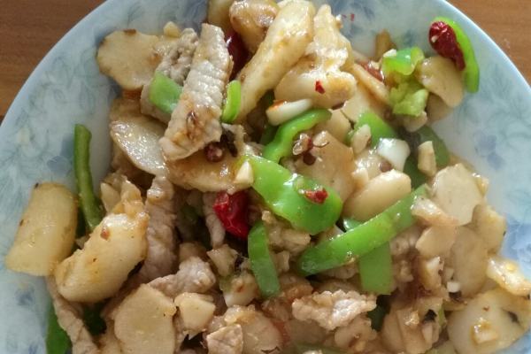 荸薺燒肉絲 荸薺燒肉絲