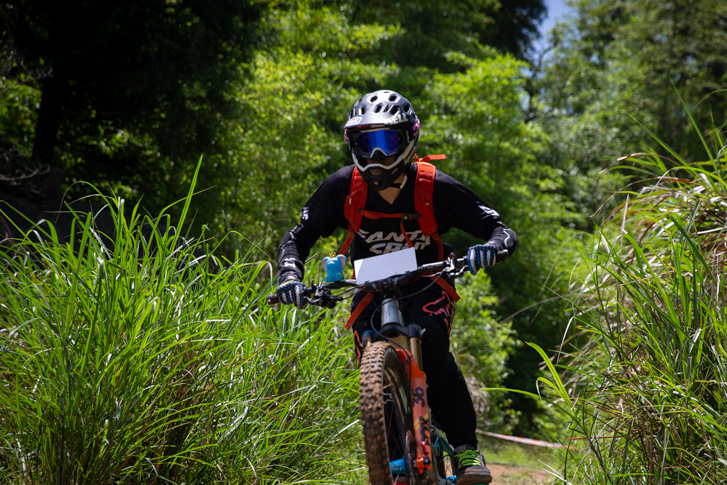 陳明遠(中國山地腳踏車運動員) 陳明遠(中國山地腳踏車運動員)