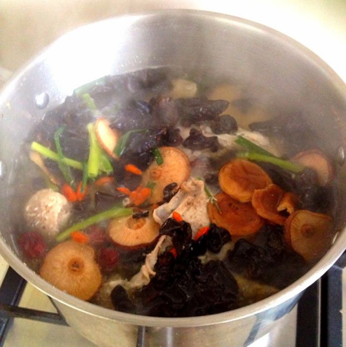 美味養顏雞湯 美味養顏雞湯