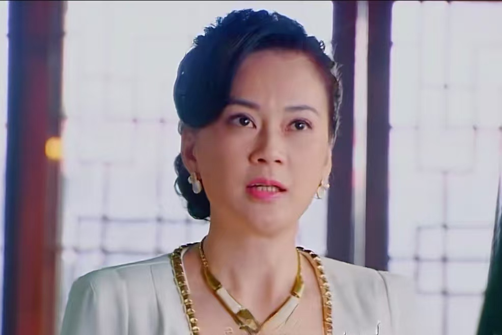 何美琴(都市情感劇《幸福的方向》中的角色) 何美琴(都市情感劇《幸福的方向》中的角色)