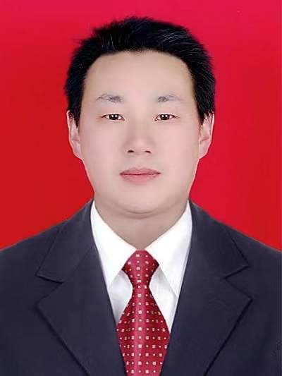 楊曉兵(湖北省十堰市房縣民政局黨組成員、副局長) 楊曉兵(湖北省十堰市房縣民政局黨組成員、副局長)