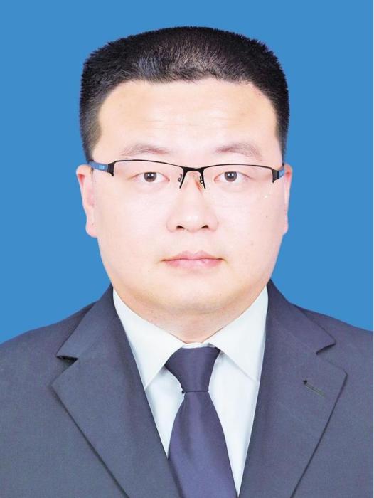 肖峰(四川省內江市經濟合作局原副局長) 肖峰(四川省內江市經濟合作局原副局長)