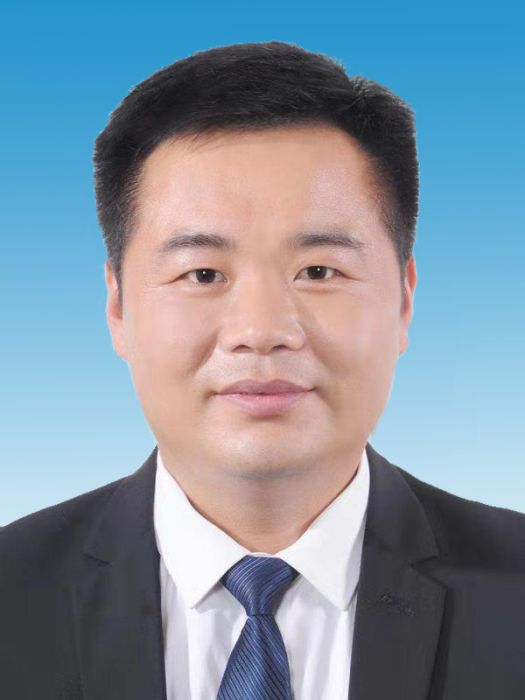 李鵬鋒(河南省開封市祥符區委常委,區政府黨組副書記、常務副區長) 李鵬鋒(河南省開封市祥符區委常委,區政府黨組副書記、常務副區長)