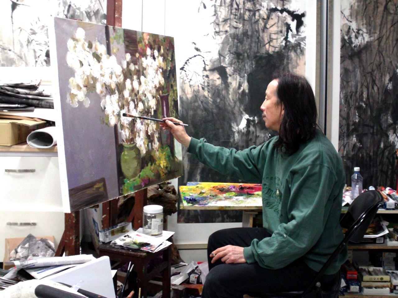 周世麟教授在天津美術學院的工作室
